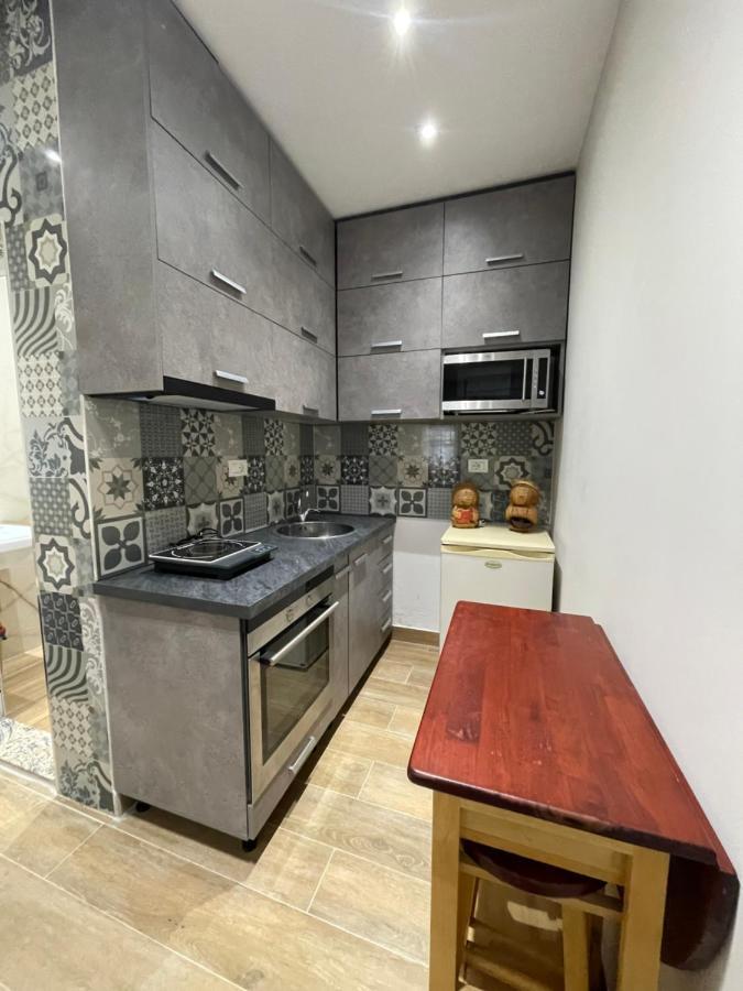 Modern 1 Bedroom City Apartment ティラナ エクステリア 写真